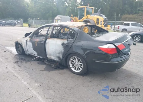 2009 Hyundai Genesis 3.8 from USA, damaged, VIN KMHGC46E99U025450